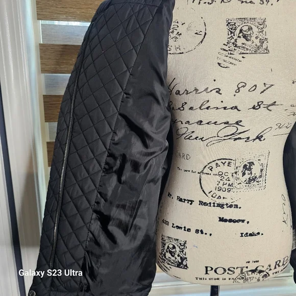 DKNY Women’s Asymmetrical Black Jacket. Size S - Picture 12 of 16